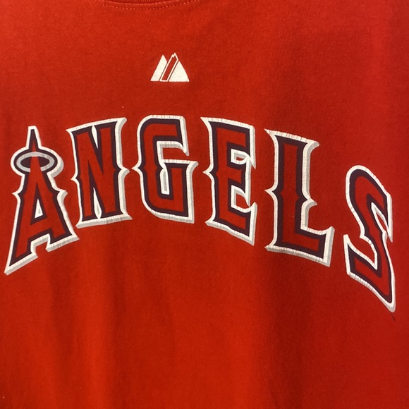 Medium, red, Angels MLB baseball Guerrero #27 shirt. - Picture 3 of 5